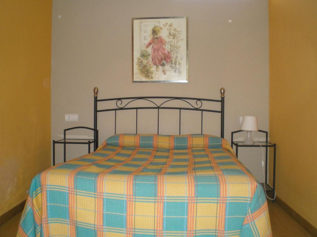Apartamentos Turisticos Reyes Catolicos Σαραγόσα Δωμάτιο φωτογραφία